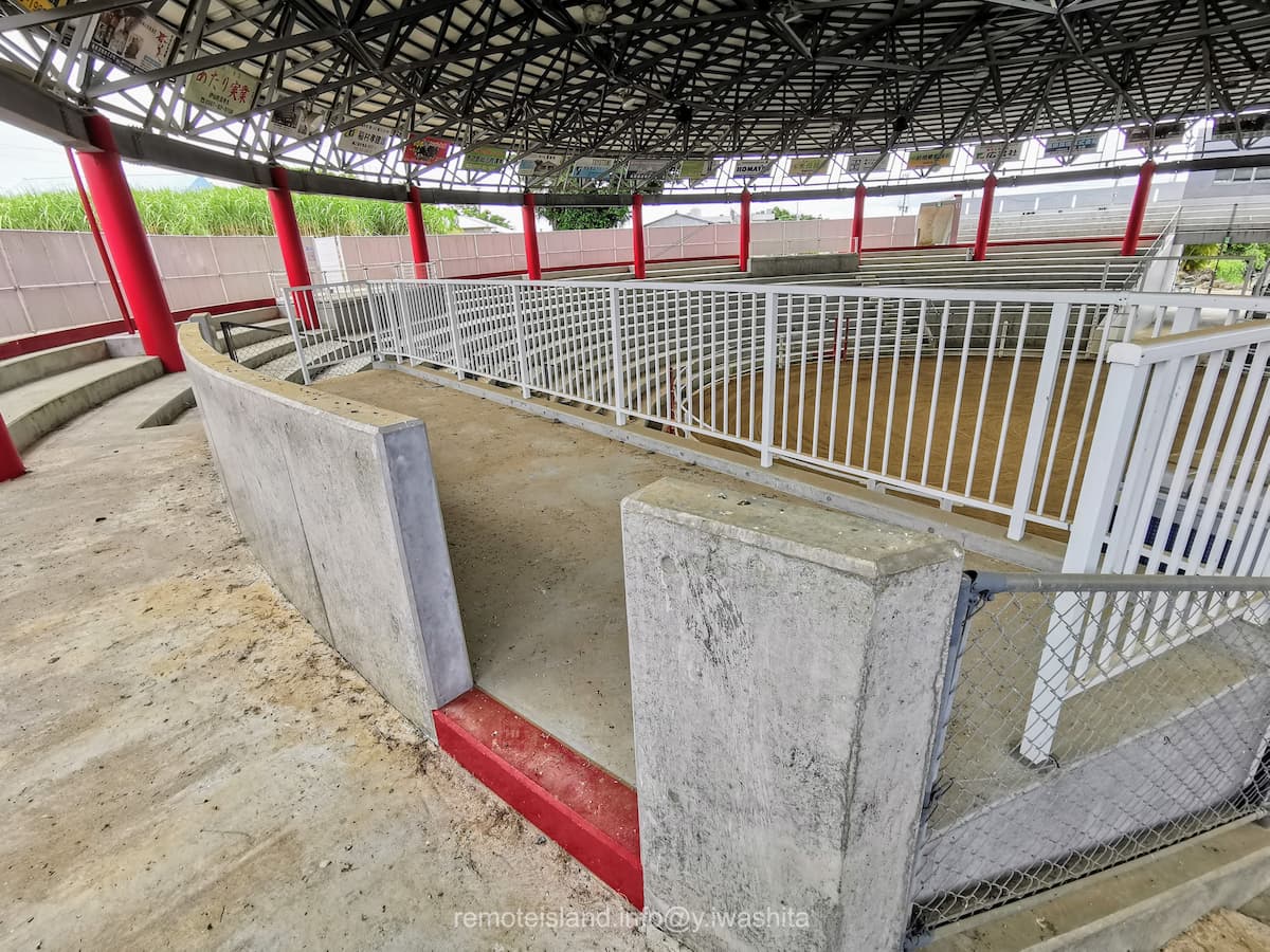 10立ち見席.jpg 10立ち見席