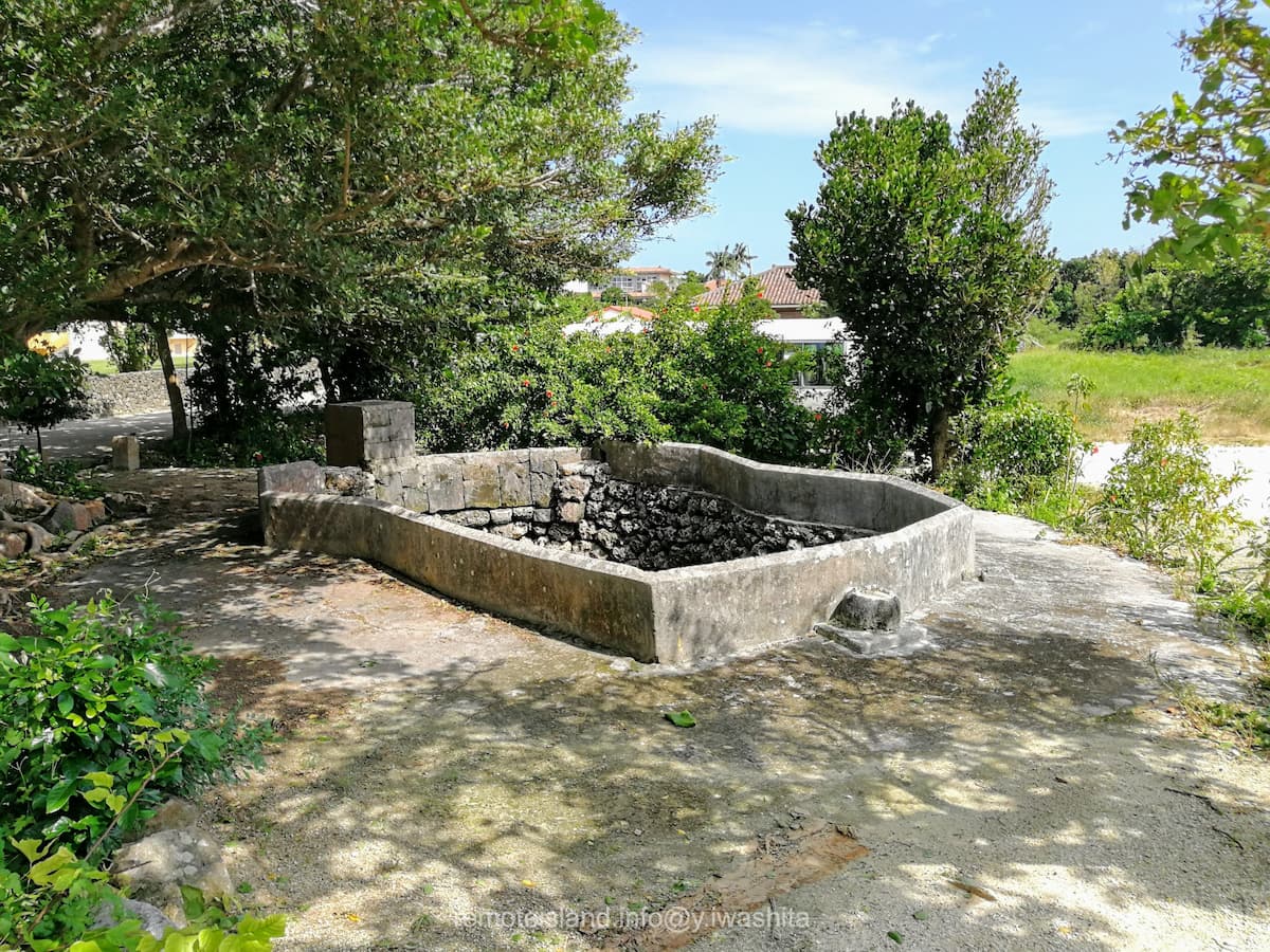 01仲筋井戸.jpg 01仲筋井戸
