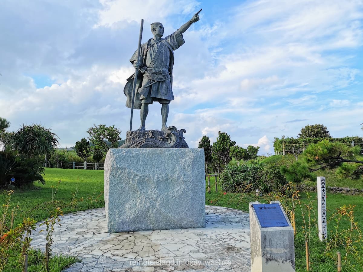 04金丸像.jpg 04金丸像