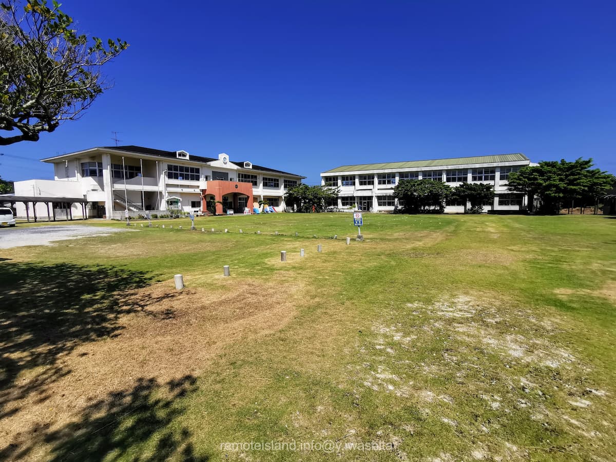 03喜界島サンゴ礁科学研究所.jpg 03喜界島サンゴ礁科学研究所