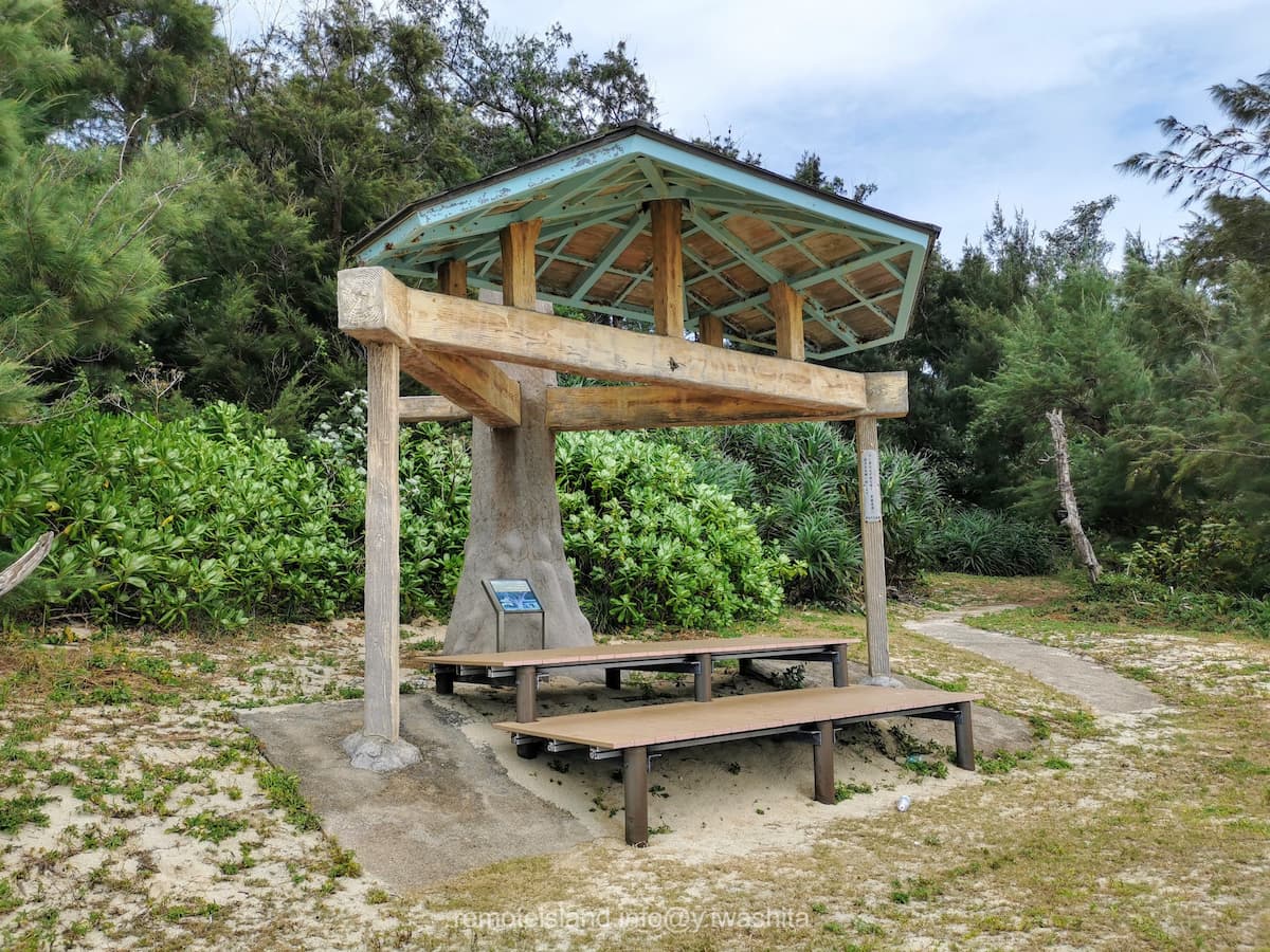 02東屋.jpg 02東屋