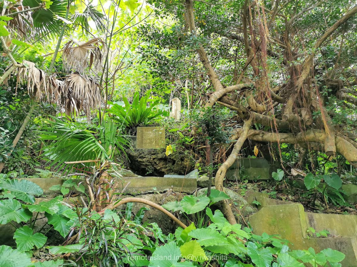 08サンアイイソバ之碑.jpg 08サンアイイソバ之碑