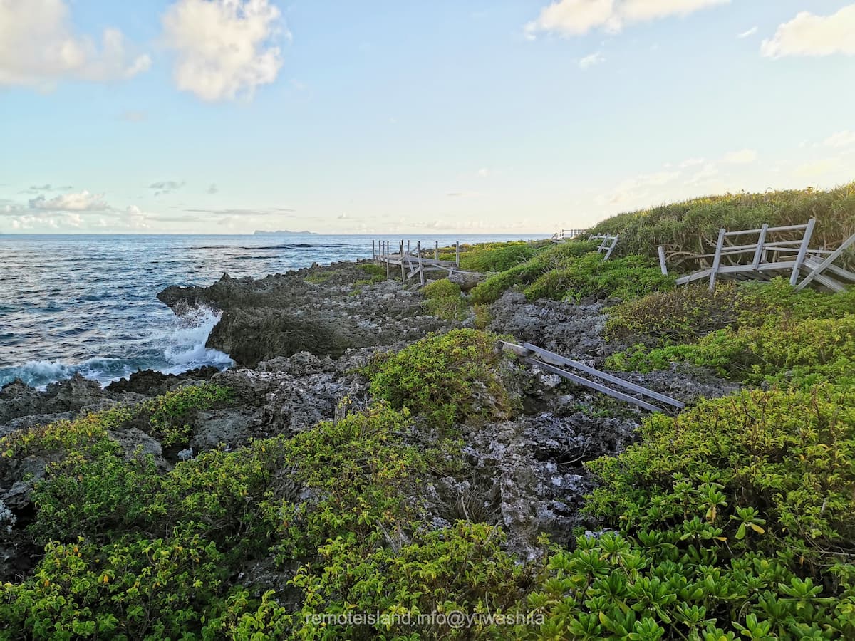 09東屋から.jpg 09東屋から
