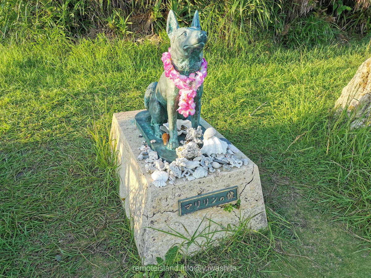 01マリリンの像.jpg 01マリリンの像