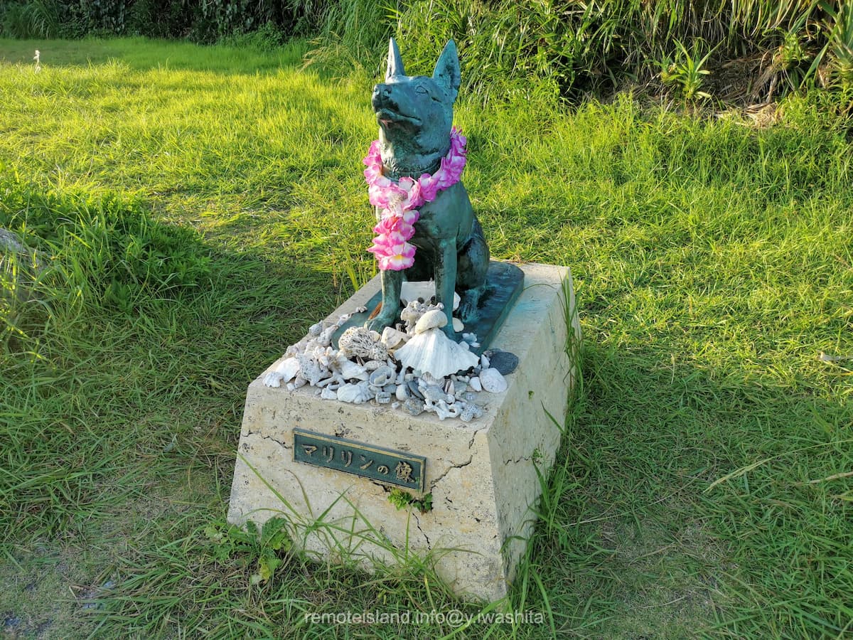 02マリリンの像.jpg 02マリリンの像