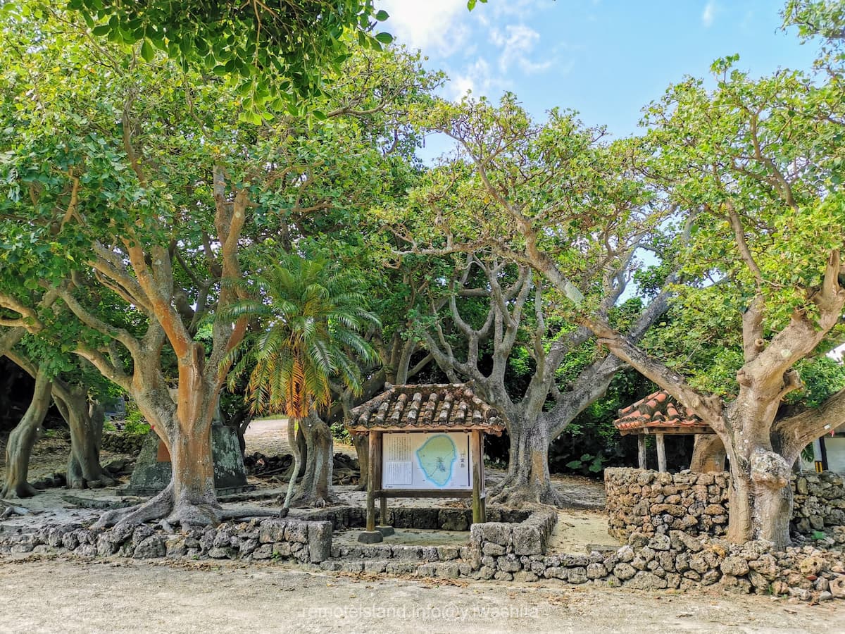 03水道記念碑.jpg 03水道記念碑