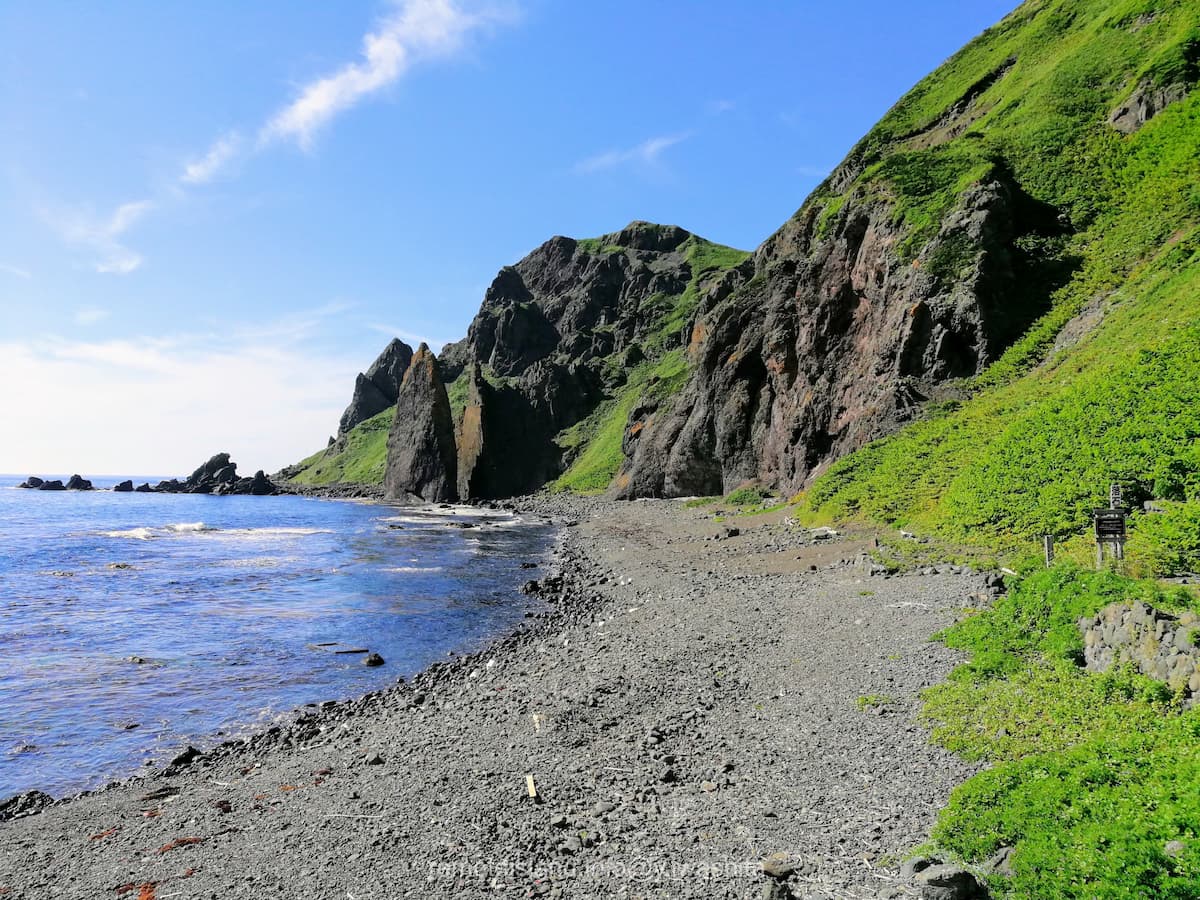 13地蔵岩.jpg 13地蔵岩