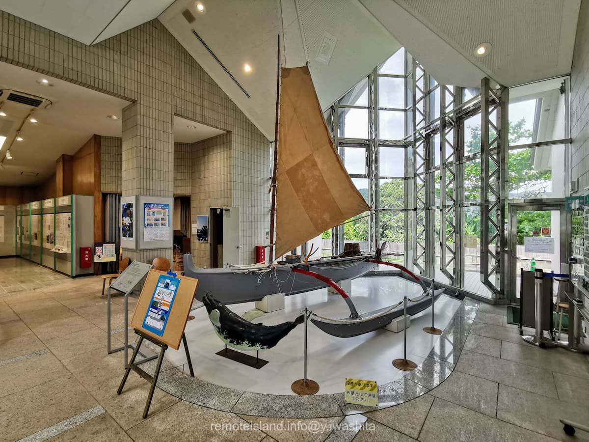 04小笠原のカヌー.jpg 04小笠原のカヌー